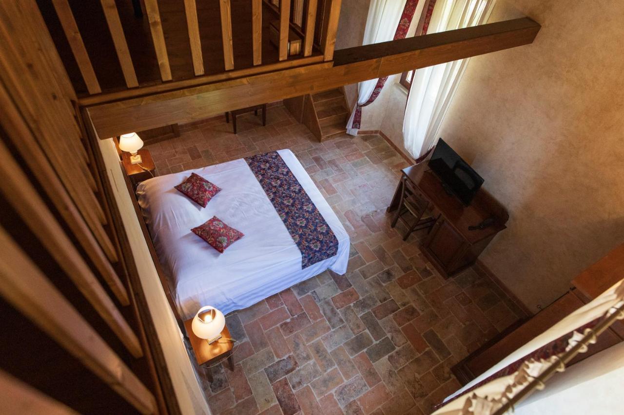 Locanda Di Montegiove Фано Екстериор снимка