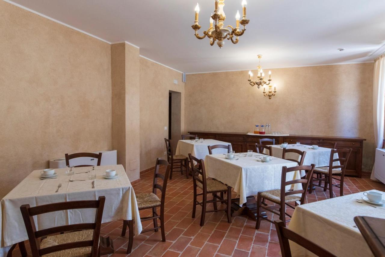 Locanda Di Montegiove Фано Екстериор снимка