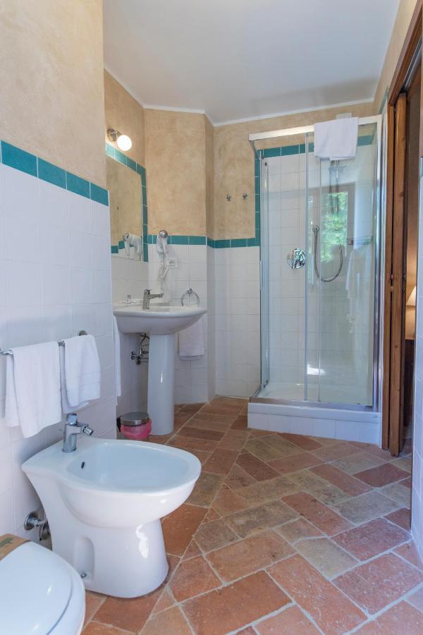 Locanda Di Montegiove Фано Екстериор снимка
