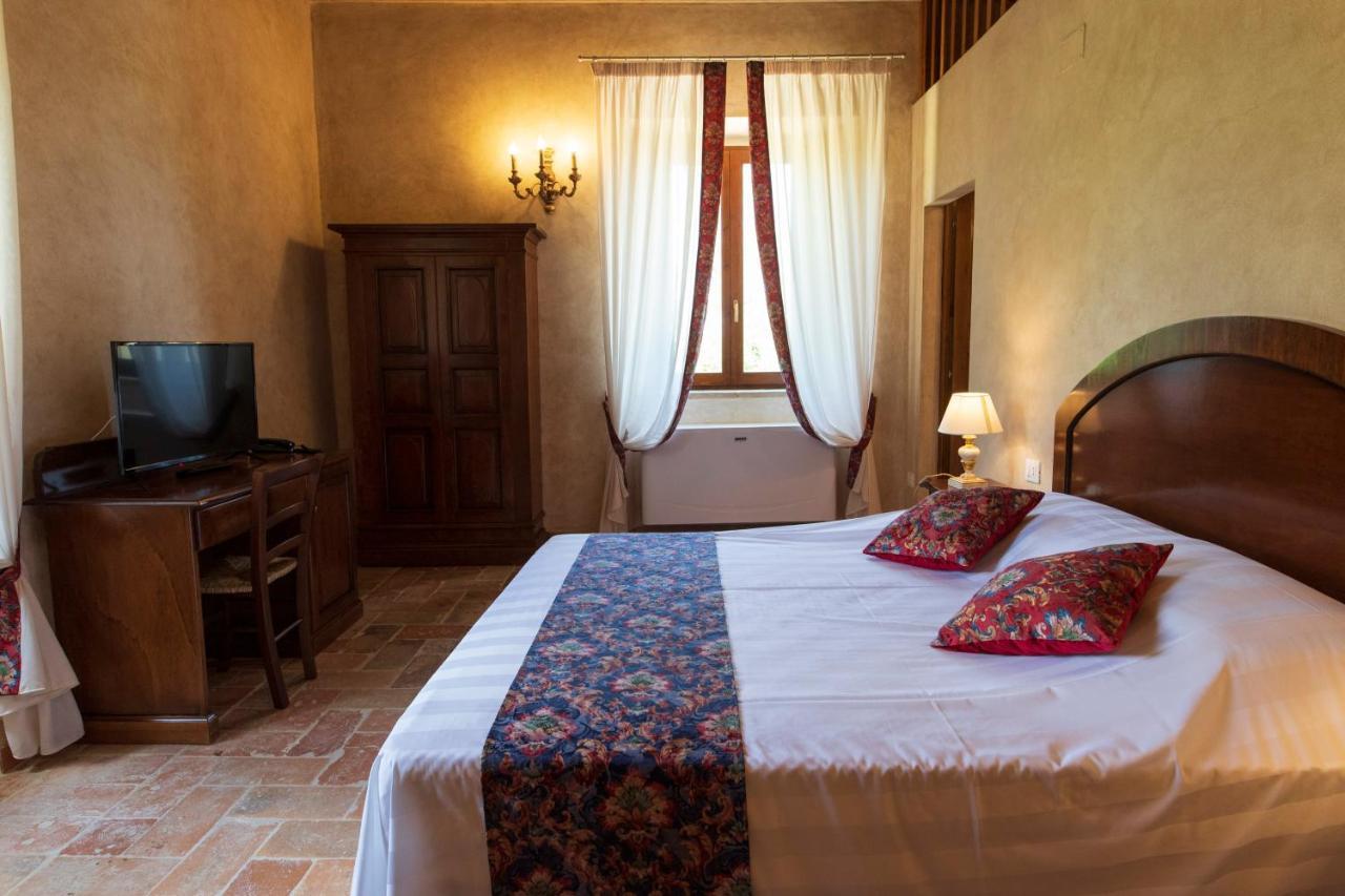 Locanda Di Montegiove Фано Екстериор снимка