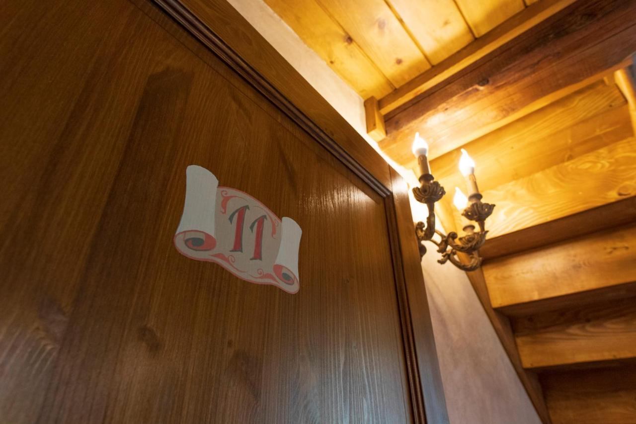 Locanda Di Montegiove Фано Екстериор снимка